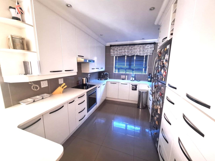 3 Bedroom Property for Sale in New Market Gauteng