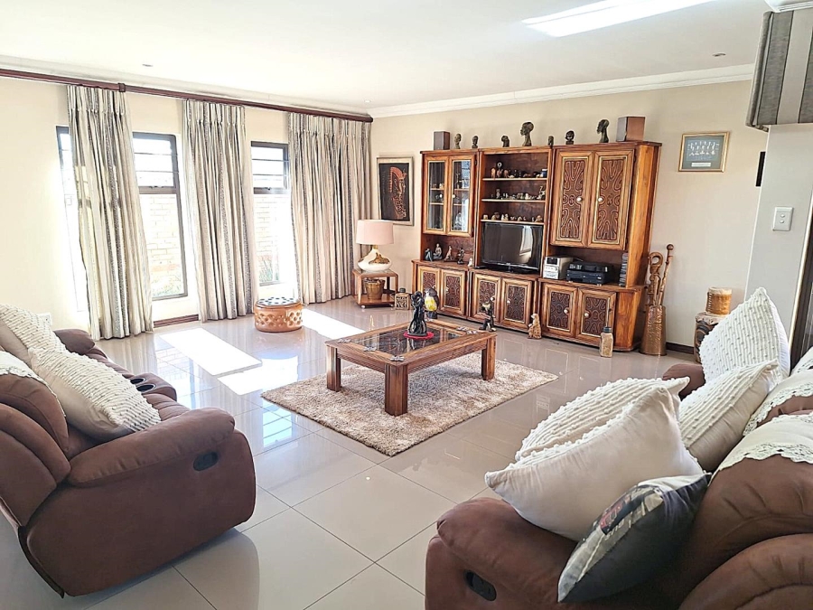 3 Bedroom Property for Sale in New Market Gauteng