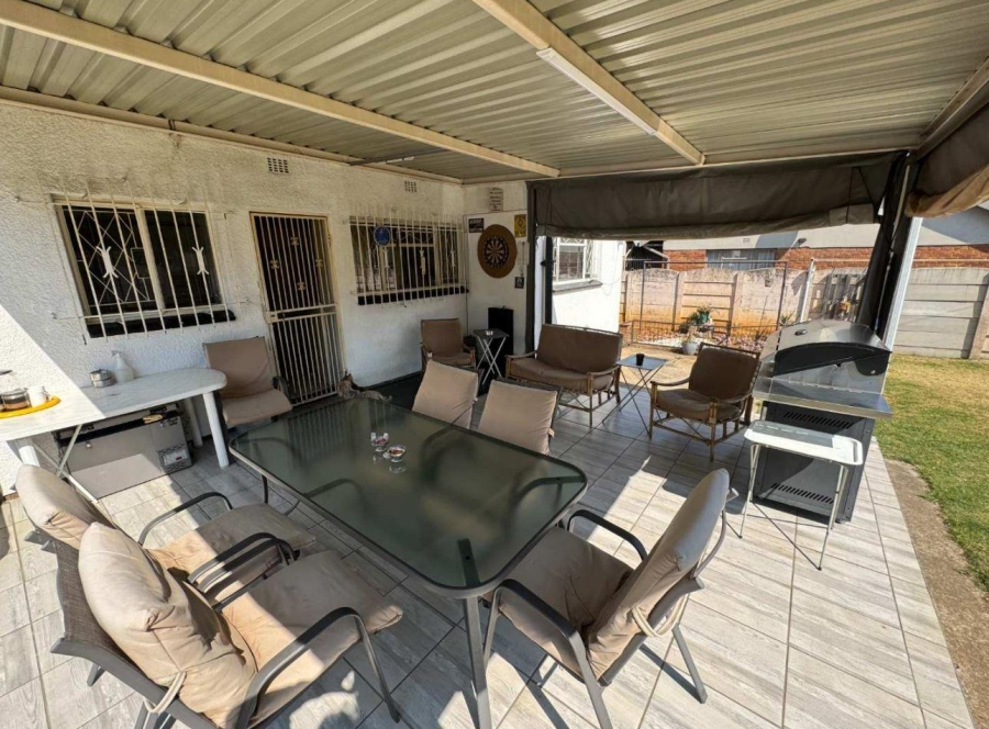 4 Bedroom Property for Sale in Florentia Gauteng