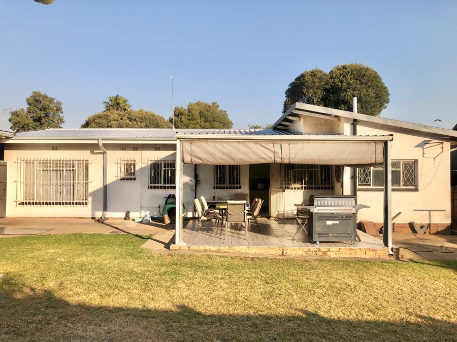 4 Bedroom Property for Sale in Florentia Gauteng