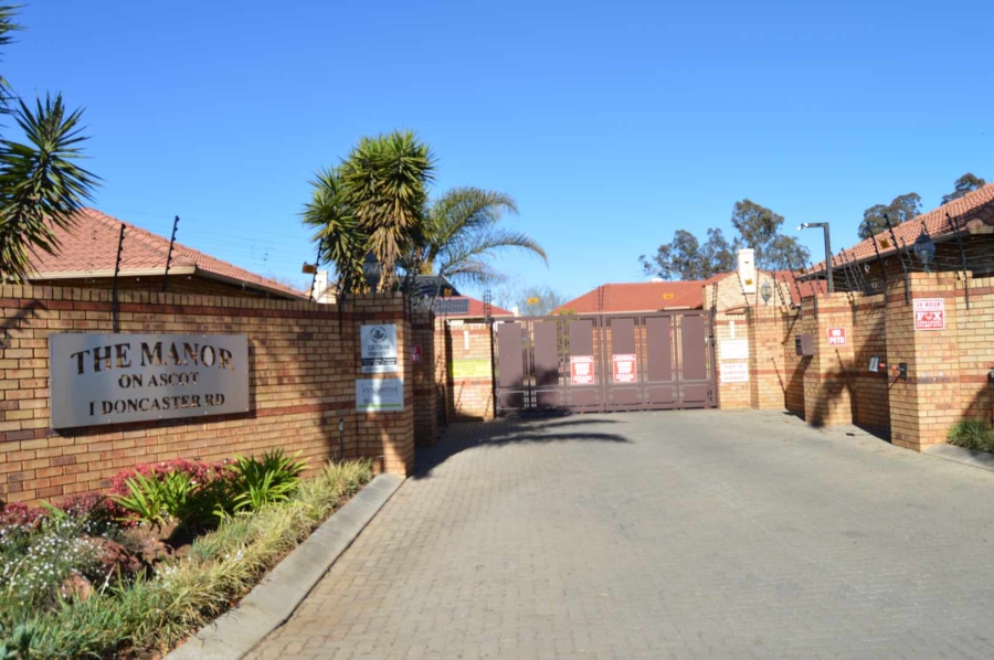 3 Bedroom Property for Sale in New Market Gauteng