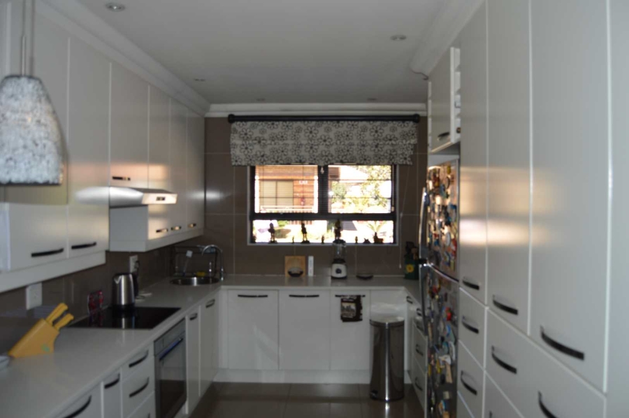 3 Bedroom Property for Sale in New Market Gauteng