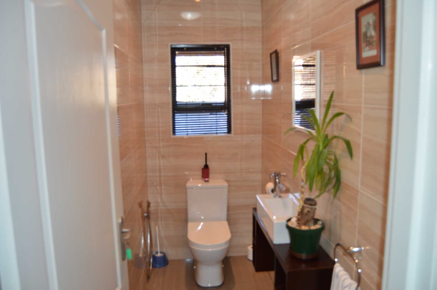 3 Bedroom Property for Sale in New Market Gauteng