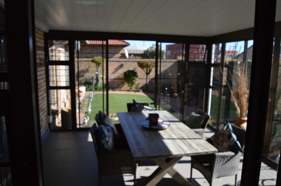 3 Bedroom Property for Sale in New Market Gauteng