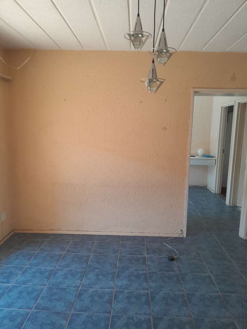 1 Bedroom Property for Sale in Rewlatch Gauteng