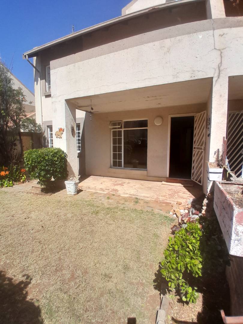 1 Bedroom Property for Sale in Rewlatch Gauteng