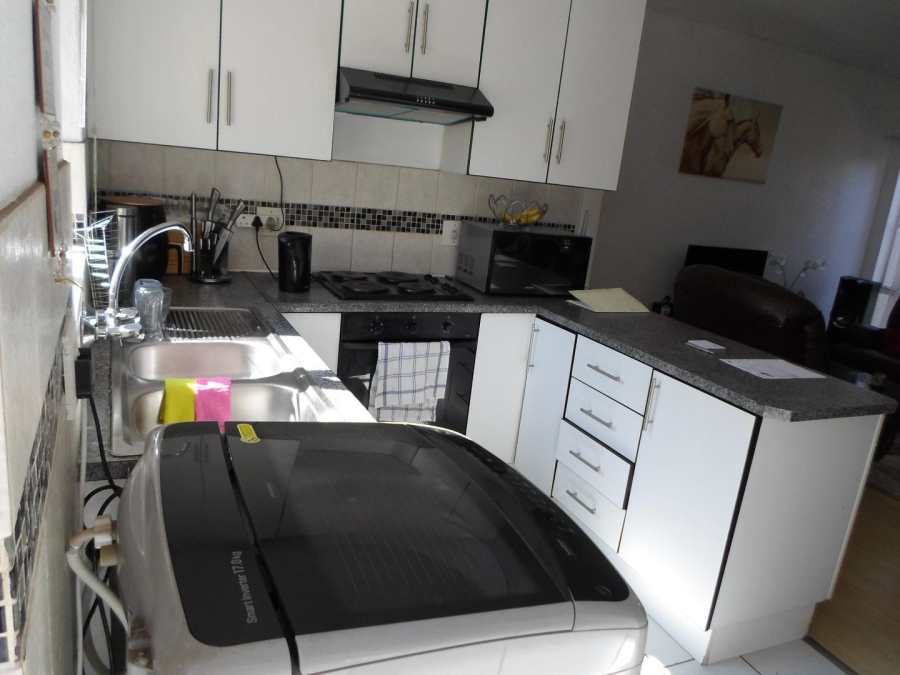 2 Bedroom Property for Sale in Ridgeway Gauteng