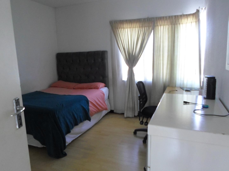 2 Bedroom Property for Sale in Ridgeway Gauteng