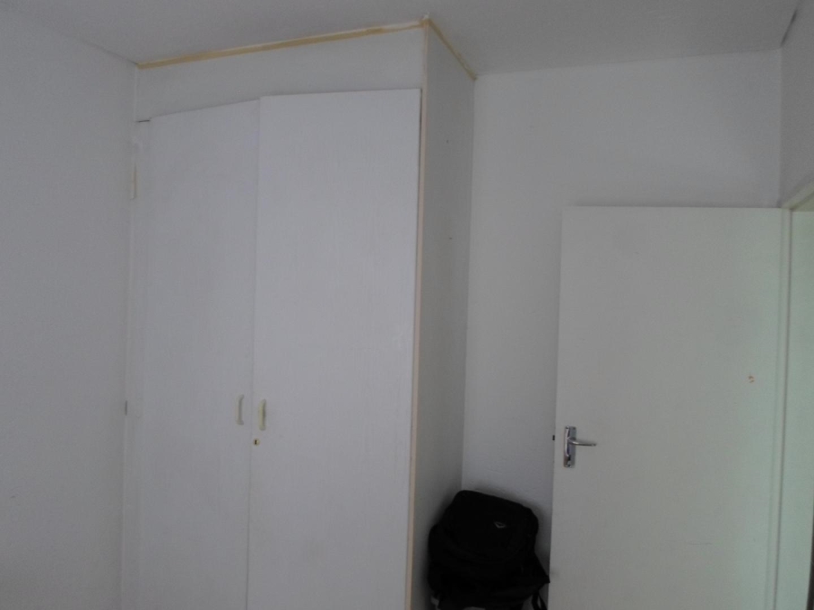 2 Bedroom Property for Sale in Ridgeway Gauteng