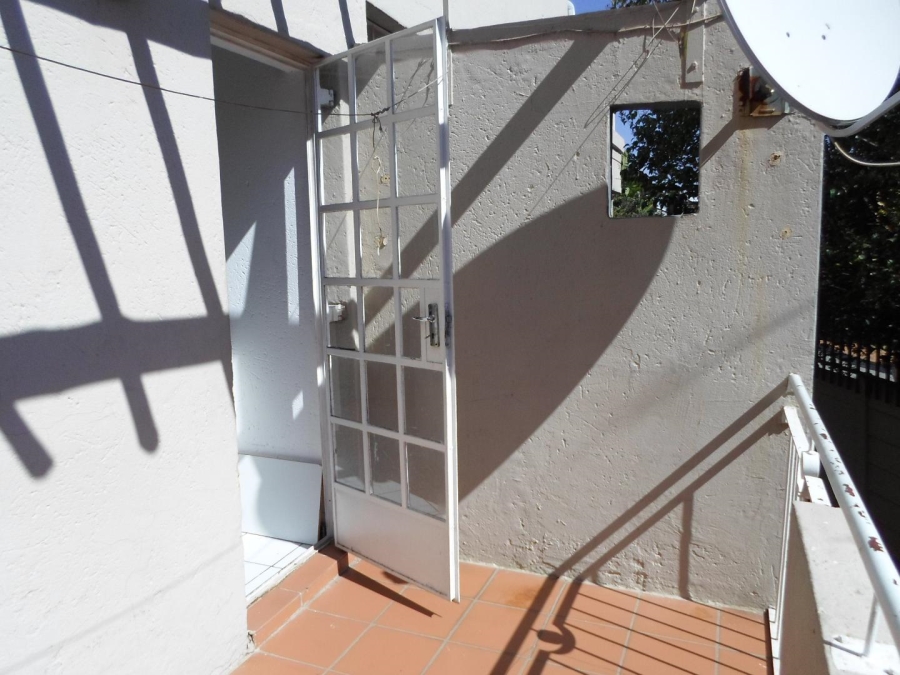 2 Bedroom Property for Sale in Ridgeway Gauteng