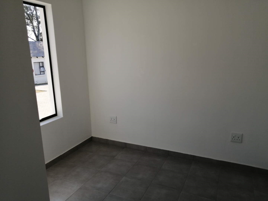 To Let 2 Bedroom Property for Rent in Wendywood Gauteng