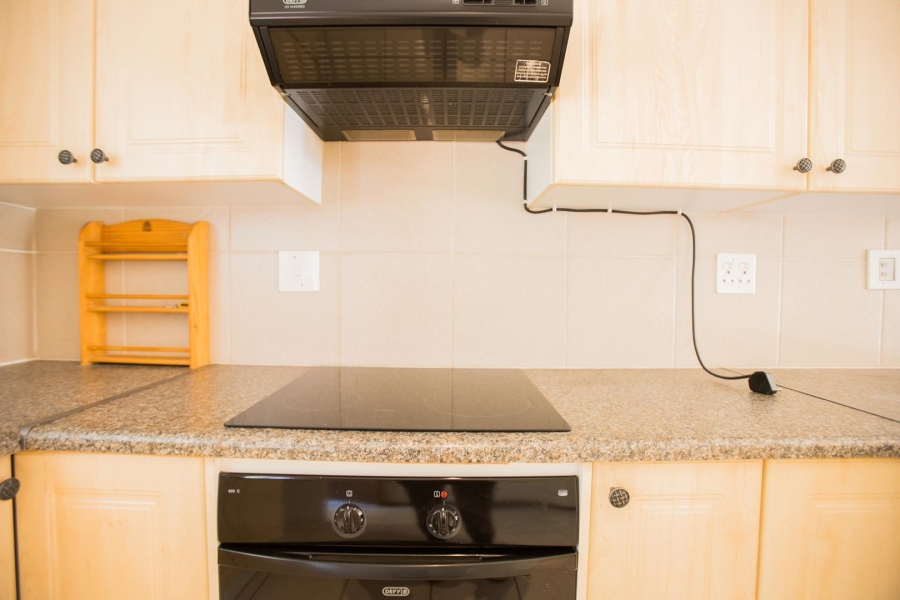 To Let 3 Bedroom Property for Rent in Equestria Gauteng
