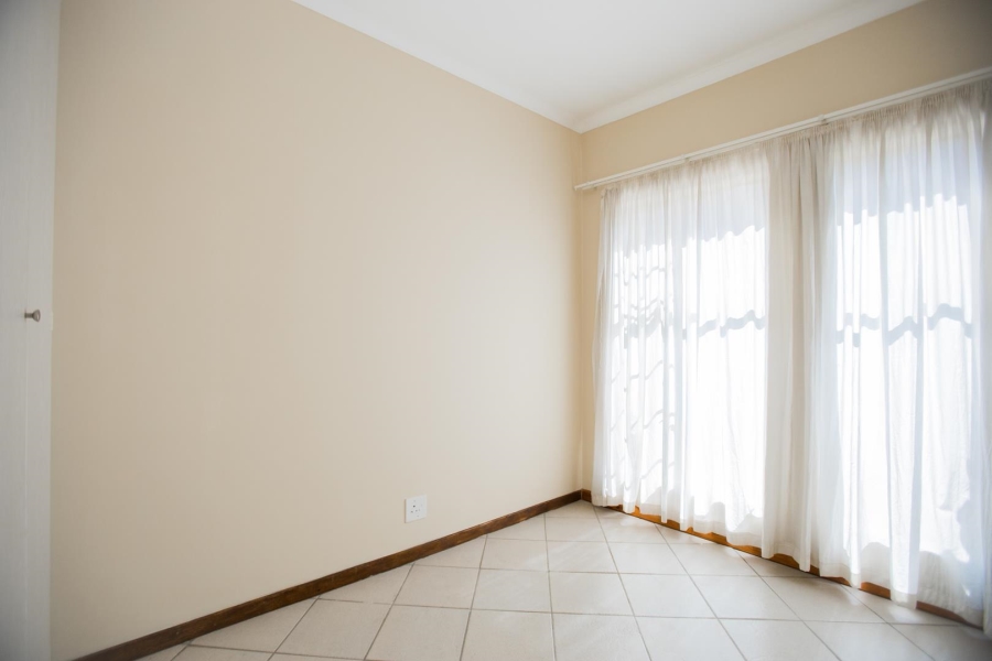 To Let 3 Bedroom Property for Rent in Equestria Gauteng