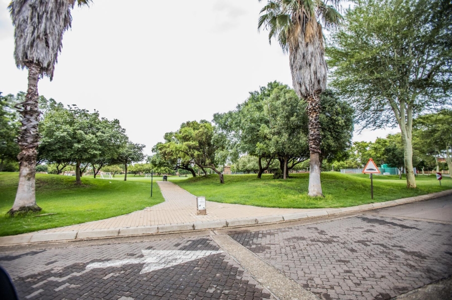To Let 3 Bedroom Property for Rent in Equestria Gauteng