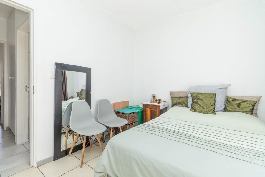 2 Bedroom Property for Sale in Honeydew Gauteng