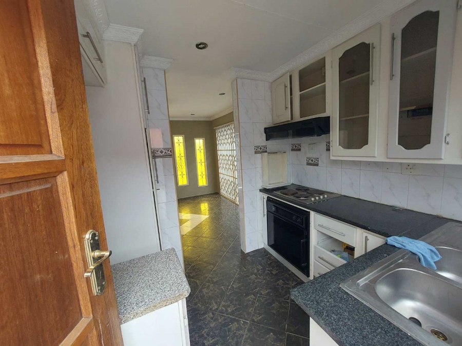 2 Bedroom Property for Sale in Mabopane Gauteng