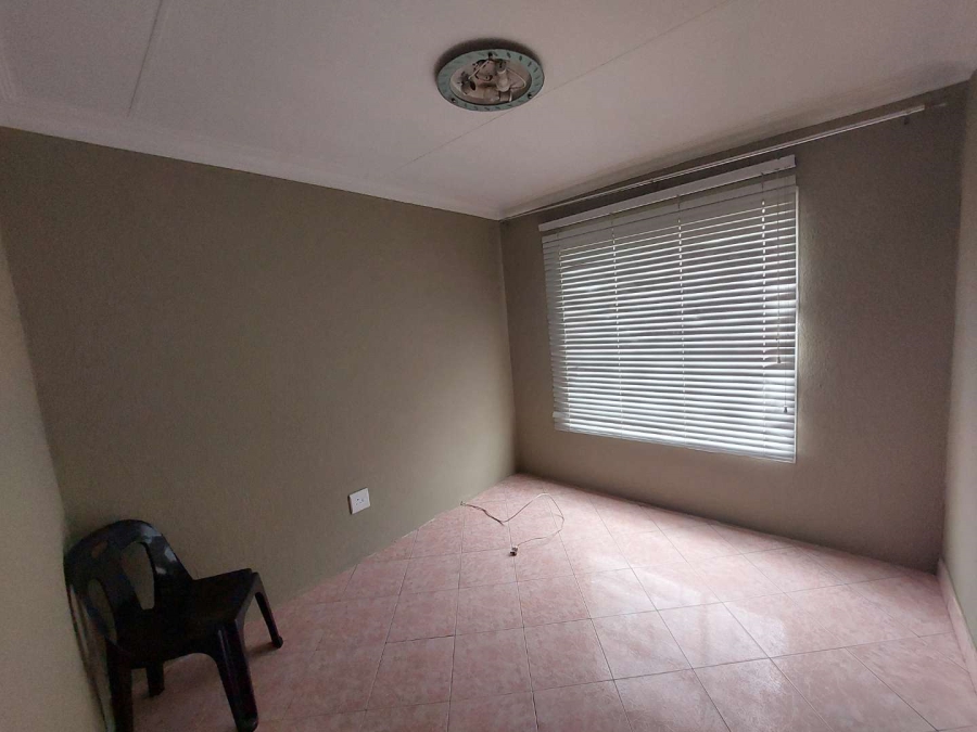 2 Bedroom Property for Sale in Mabopane Gauteng