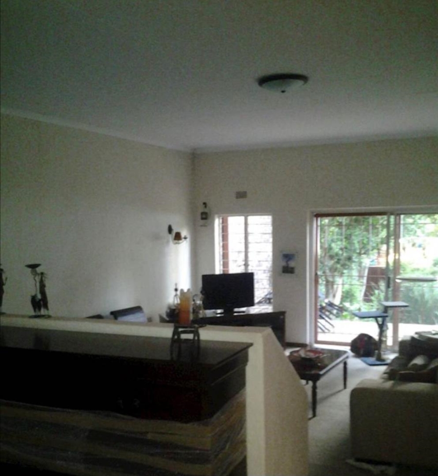 To Let 3 Bedroom Property for Rent in Morningside Gauteng