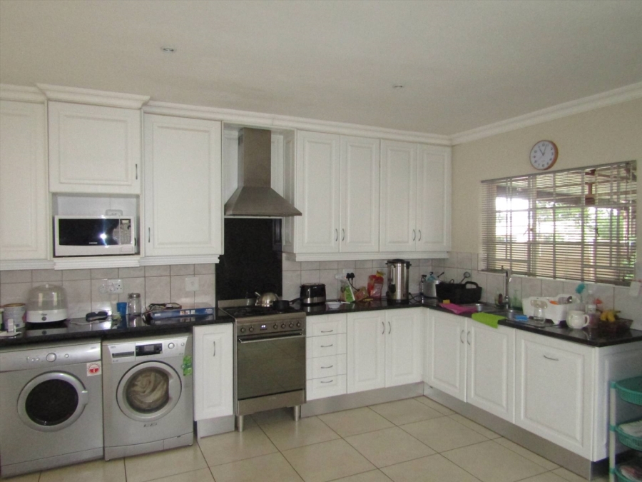 To Let 3 Bedroom Property for Rent in Highlands Gauteng