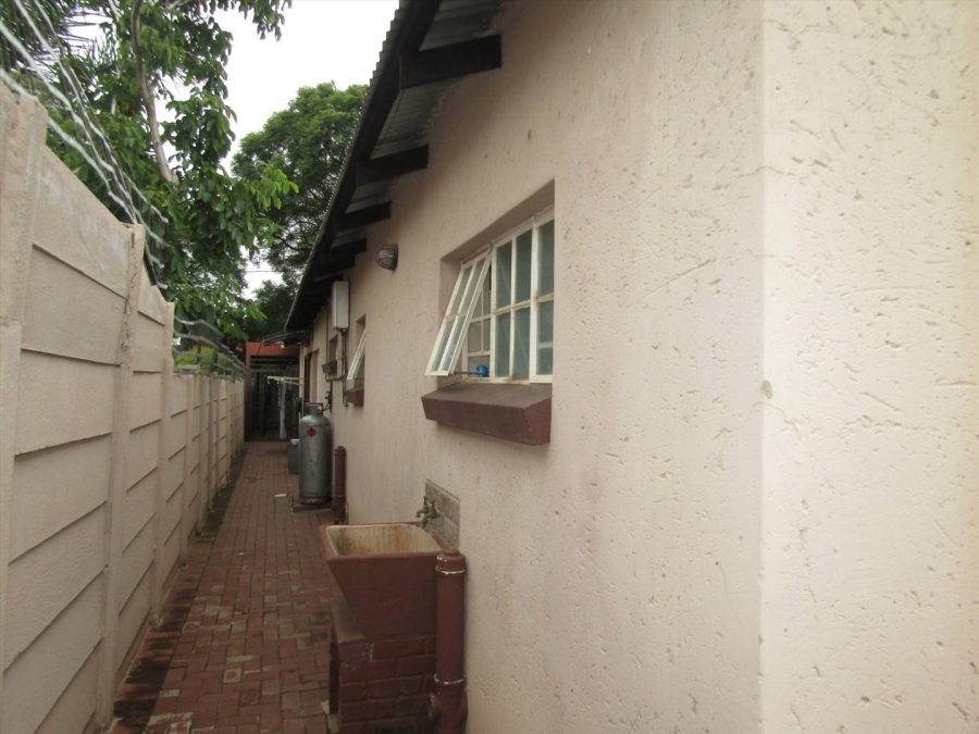 To Let 3 Bedroom Property for Rent in Highlands Gauteng