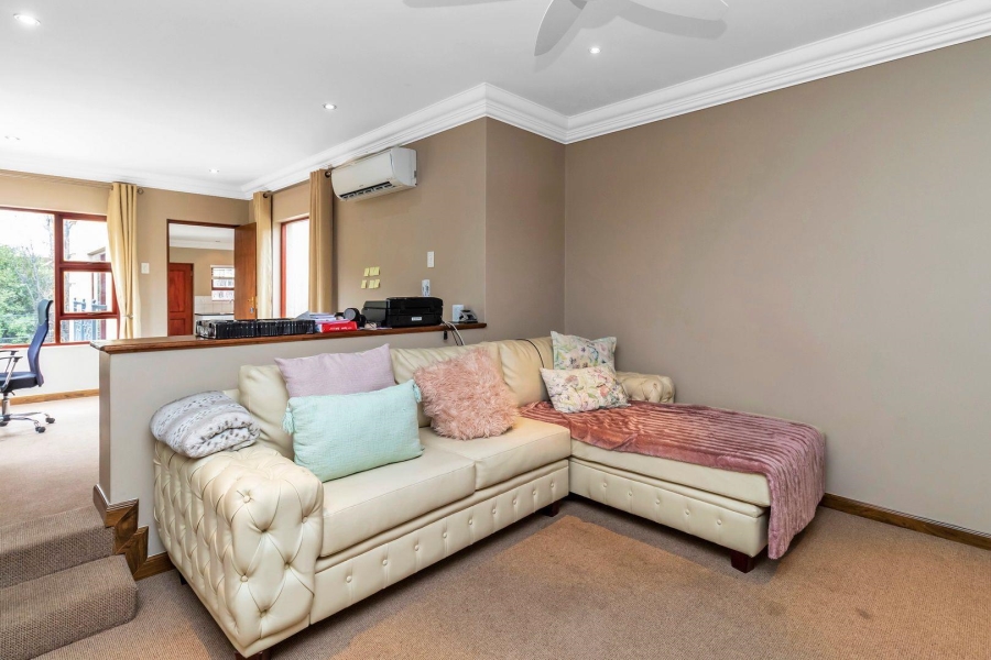 4 Bedroom Property for Sale in Kyalami Estates Gauteng