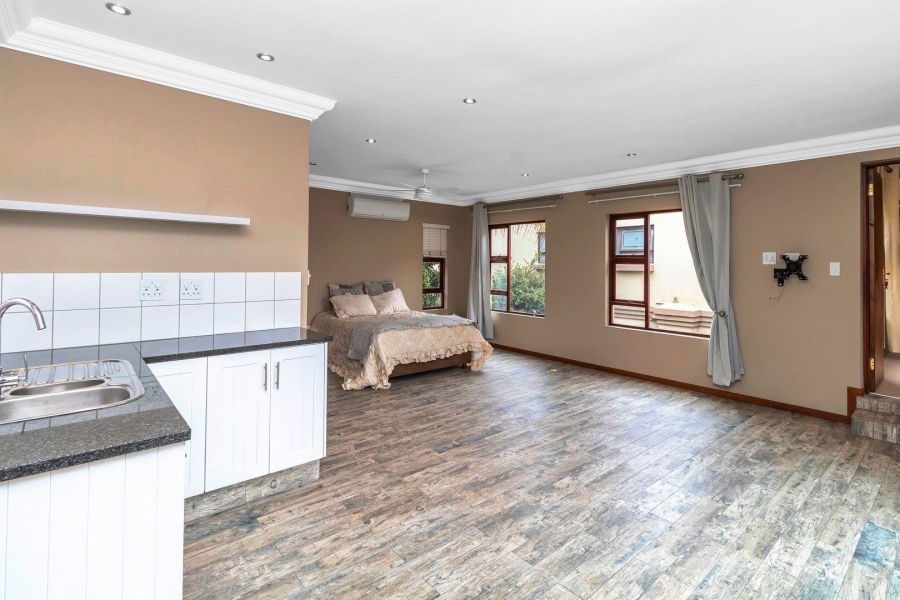 4 Bedroom Property for Sale in Kyalami Estates Gauteng