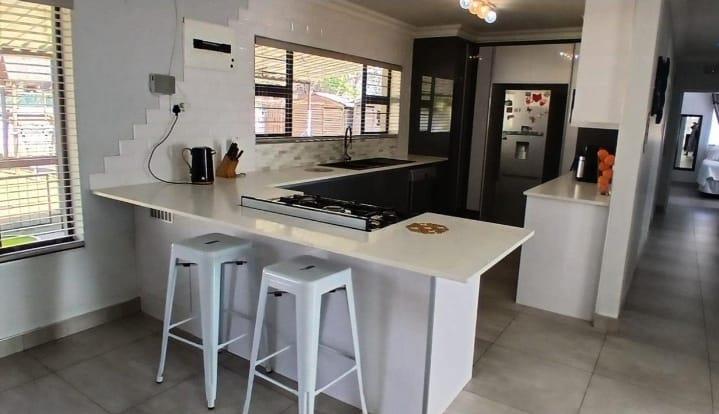 3 Bedroom Property for Sale in Raceview Gauteng