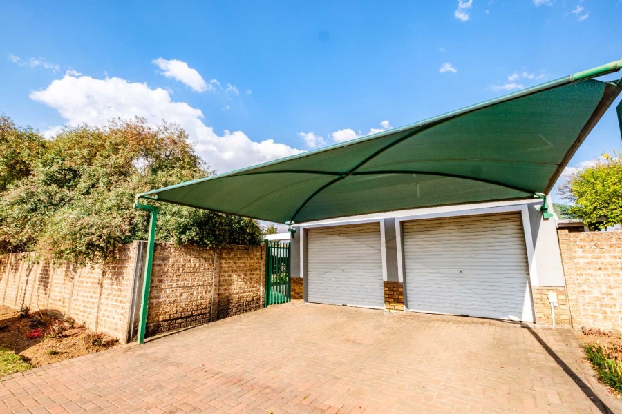 4 Bedroom Property for Sale in Rynfield Gauteng
