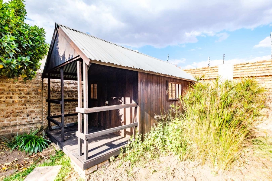 4 Bedroom Property for Sale in Rynfield Gauteng