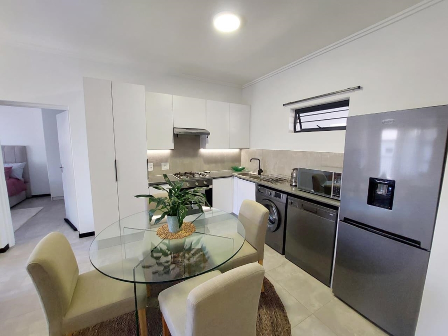 To Let 2 Bedroom Property for Rent in Beverley Gauteng