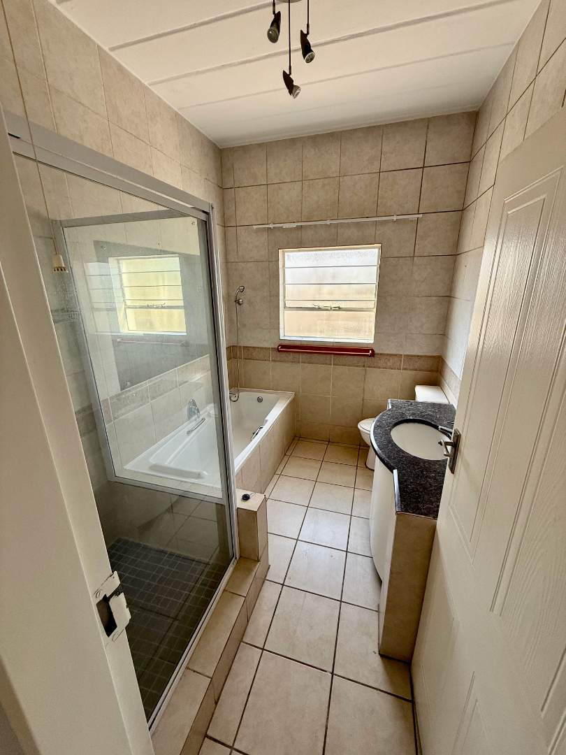 To Let 1 Bedroom Property for Rent in Edenburg Gauteng