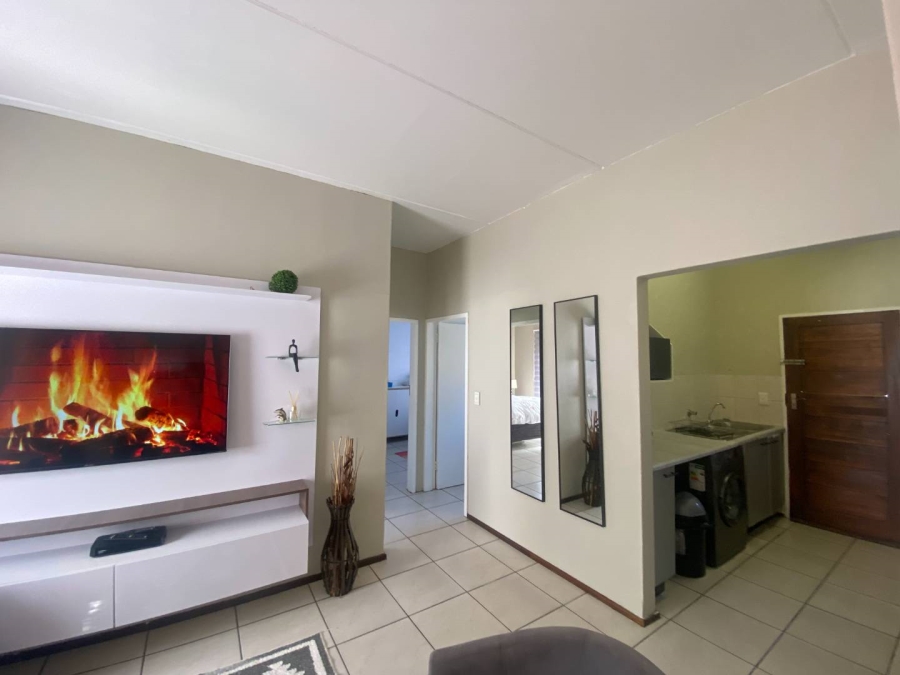 2 Bedroom Property for Sale in Wilgeheuwel Gauteng