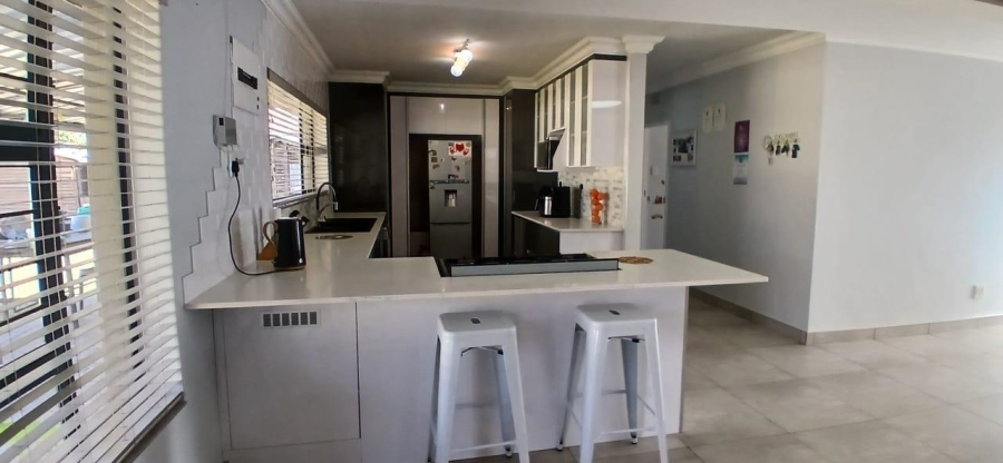 3 Bedroom Property for Sale in Raceview Gauteng