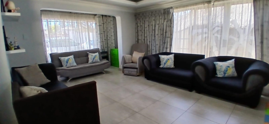 3 Bedroom Property for Sale in Raceview Gauteng
