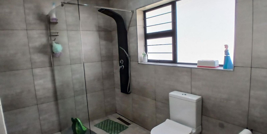 3 Bedroom Property for Sale in Raceview Gauteng