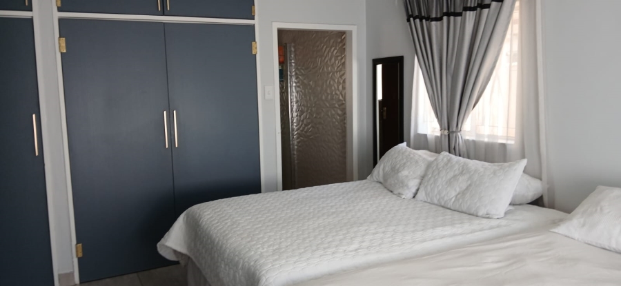 3 Bedroom Property for Sale in Raceview Gauteng