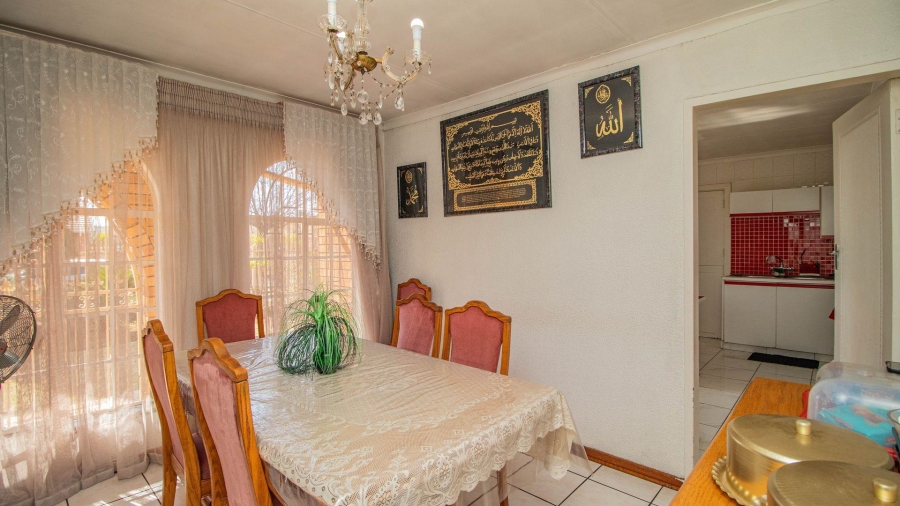 4 Bedroom Property for Sale in Bakerton Gauteng