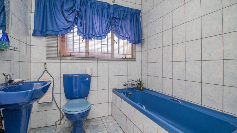 4 Bedroom Property for Sale in Bakerton Gauteng