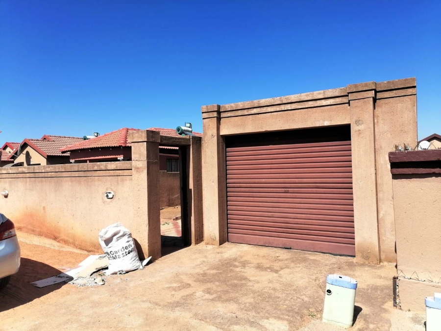 2 Bedroom Property for Sale in Soshanguve East Gauteng