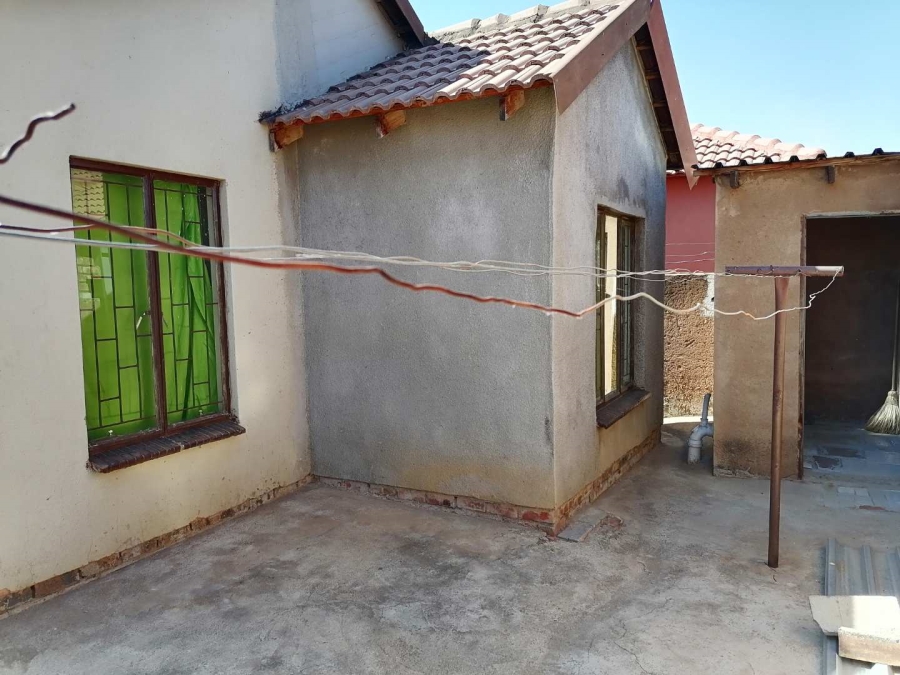 2 Bedroom Property for Sale in Soshanguve East Gauteng