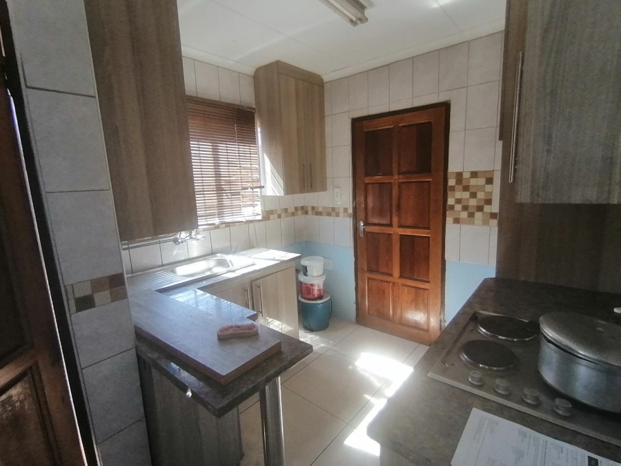 2 Bedroom Property for Sale in Soshanguve East Gauteng