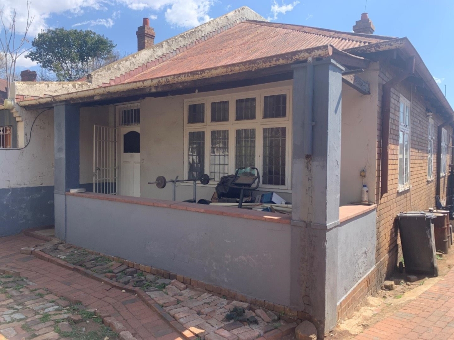 6 Bedroom Property for Sale in Turffontein Gauteng