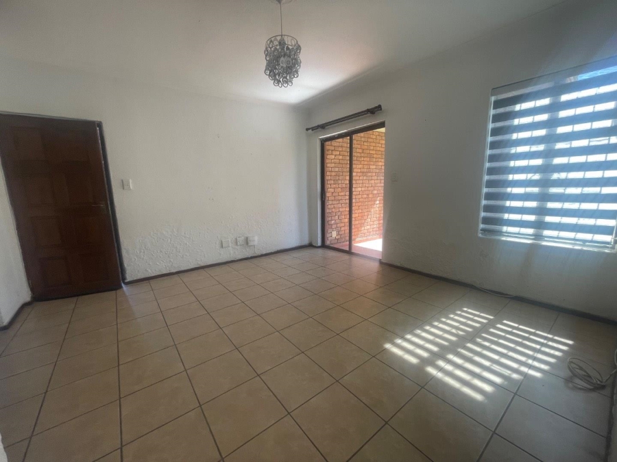 To Let 2 Bedroom Property for Rent in Edleen Gauteng