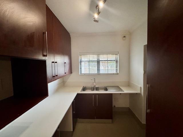 To Let 3 Bedroom Property for Rent in Morningside Manor Gauteng