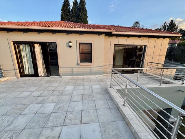 To Let 3 Bedroom Property for Rent in Morningside Manor Gauteng