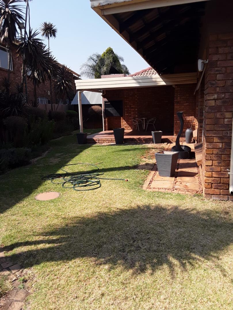 3 Bedroom Property for Sale in Terenure Gauteng