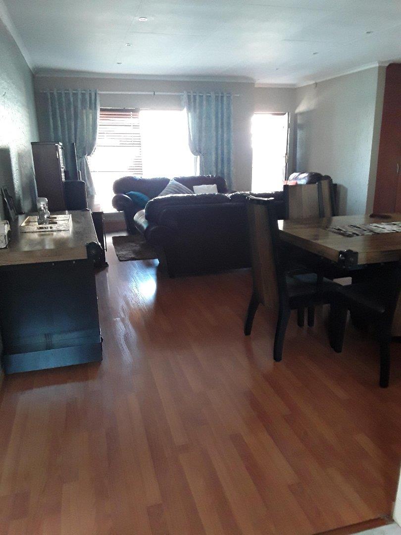3 Bedroom Property for Sale in Terenure Gauteng