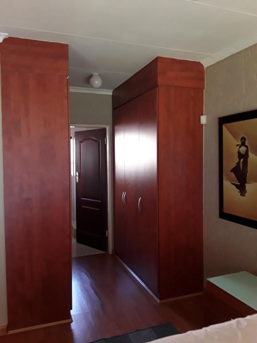 3 Bedroom Property for Sale in Terenure Gauteng