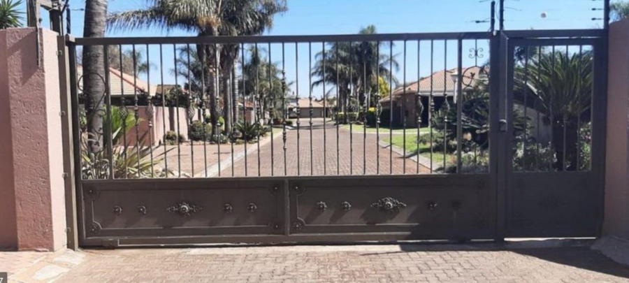 3 Bedroom Property for Sale in Terenure Gauteng