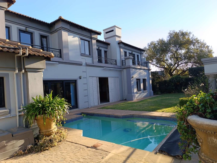 5 Bedroom Property for Sale in Midstream Estate Gauteng